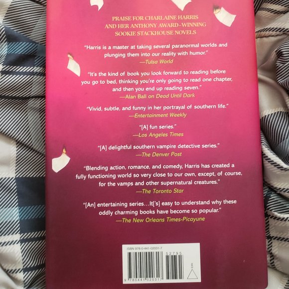 Book: Dead reckoning by Charlaine Harris - Picture 3 of 3